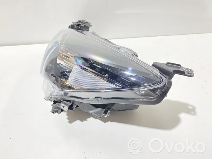 Mazda 2 Lampa przednia D43N51040