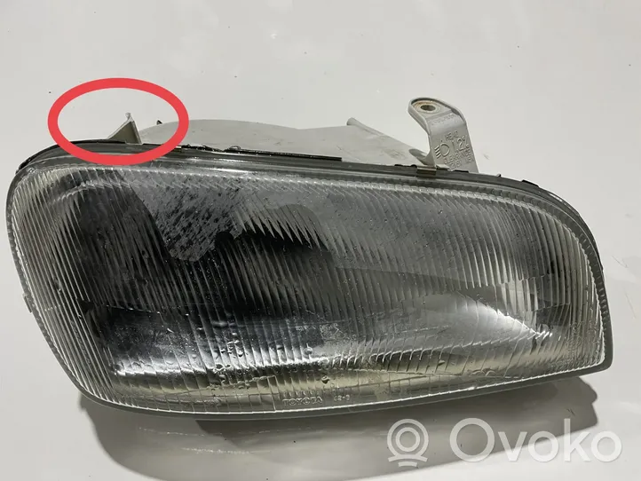 Toyota RAV 4 (XA10) Headlight/headlamp 