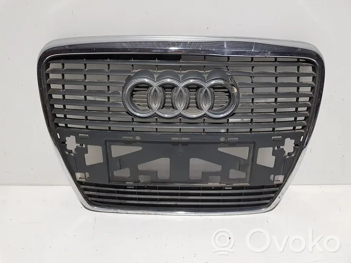 Audi A6 S6 C6 4F Griglia superiore del radiatore paraurti anteriore 4F0853651