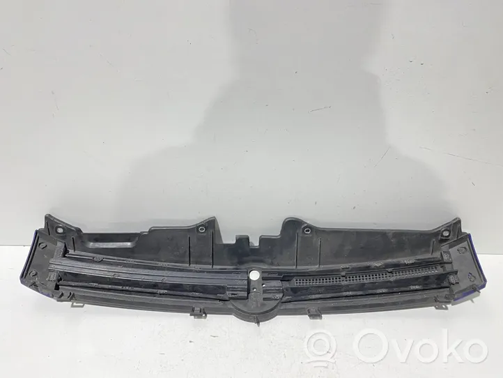 Fiat Panda II Front bumper upper radiator grill 735353899