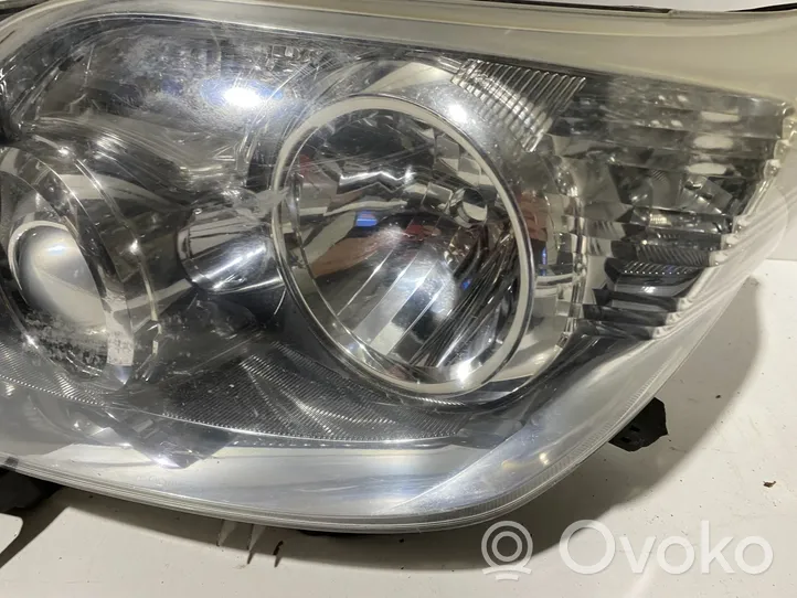 Toyota Land Cruiser (J150) Lampa przednia 