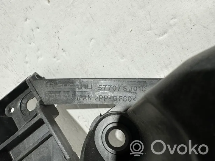 Subaru Forester SK Uchwyt / Mocowanie lampy przedniej 57707SJ010