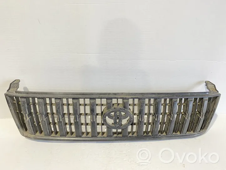 Toyota Land Cruiser (HDJ90) Etupuskurin ylempi jäähdytinsäleikkö 5310060080