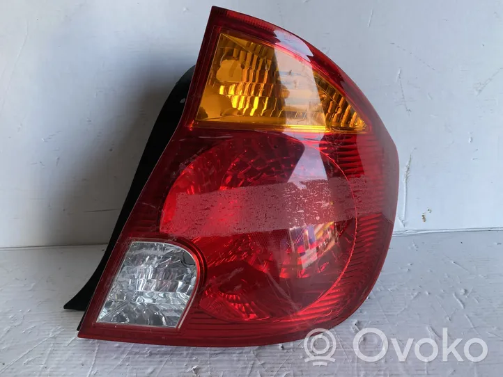 Hyundai Accent Lampa tylna 92402257