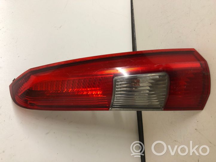 Volvo V70 Lampa tylna 9154494