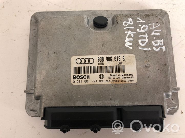 Audi A4 S4 B5 8D Sterownik / Moduł ECU 038906018S