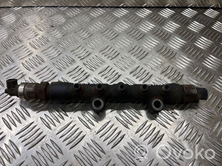 Toyota Avensis T250 Fuel main line pipe 