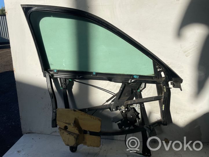 Audi A4 S4 B5 8D Elektryczny podnośnik szyby drzwi przednich 8D0837753