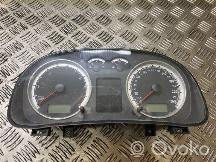 Volkswagen Bora Speedometer (instrument cluster) 110080134