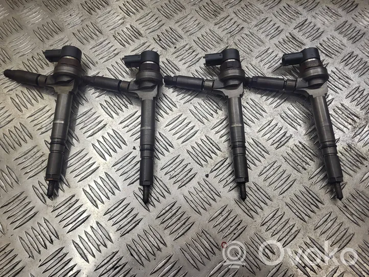 Opel Astra H Fuel injectors set 0445110175