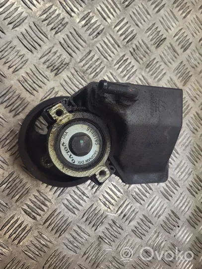 Volvo S70  V70  V70 XC Power steering pump 