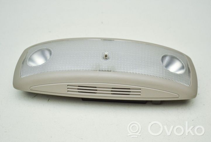 Volvo V60 Lampka podsufitki tylna 31268986