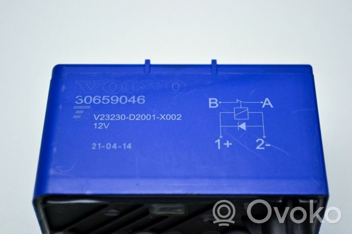 Volvo V40 Autres relais 30659046
