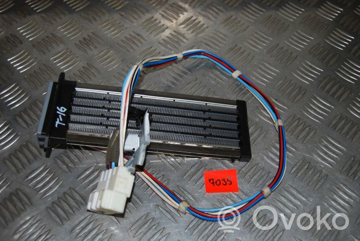 Toyota Avensis T270 Elektrisks mazais salona radiators 0134100410