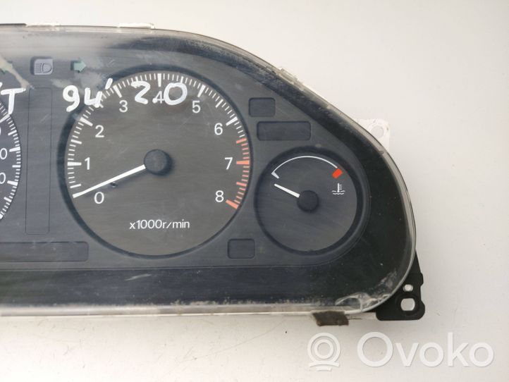 Mitsubishi Galant Tachimetro (quadro strumenti) 8918445