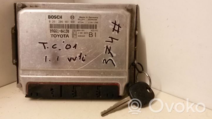 Toyota Corolla E110 Komputer / Sterownik ECU i komplet kluczy 896610W130