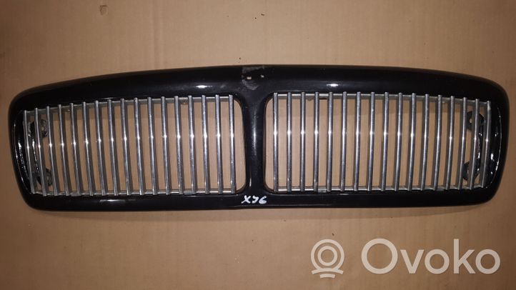 Jaguar XJ X300 Grille calandre supérieure de pare-chocs avant 