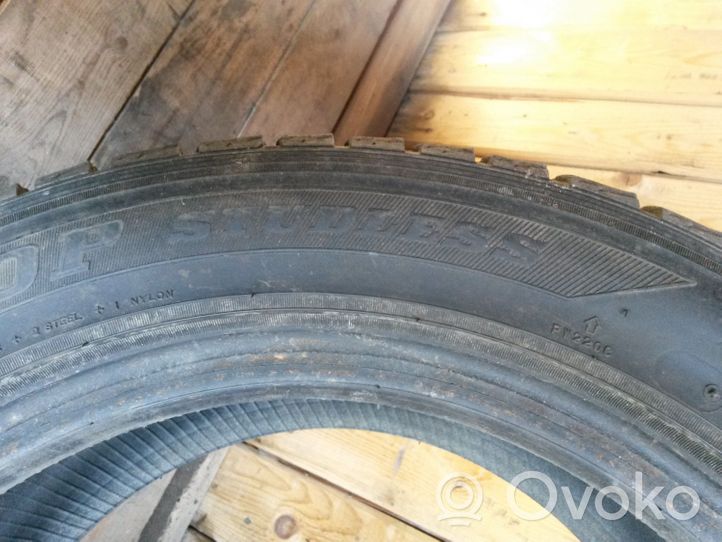 Volvo S60 Pneus d'hiver R16 20555R16