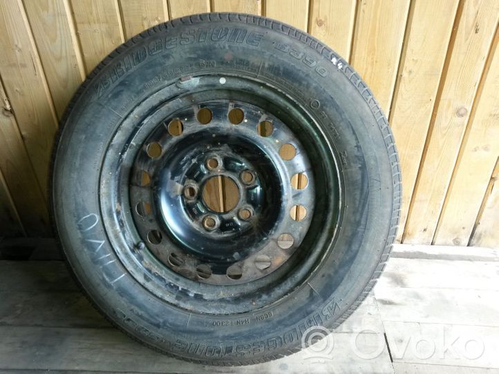 Nissan Almera Tino Ruota di scorta R15 5X1143C661