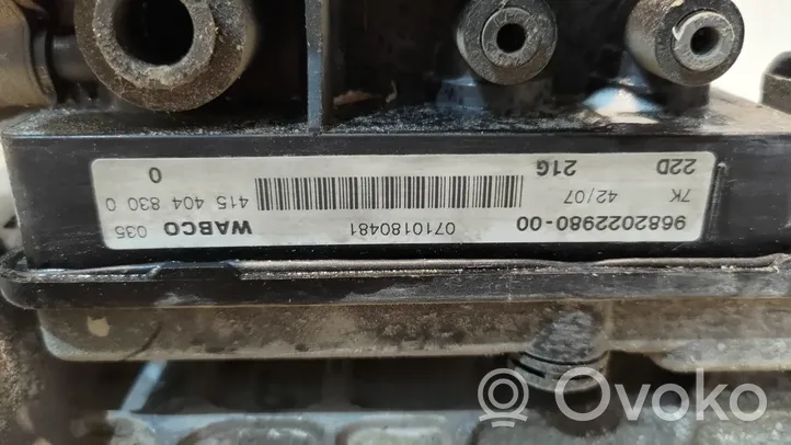 Citroen C4 Grand Picasso Kompresor zawieszenia tylnego pneumatycznego 9682022980