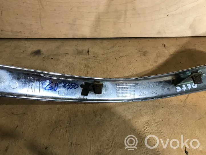 Jaguar XJ X350 Modanatura della barra di rivestimento del paraurti anteriore 2W9317C772AA