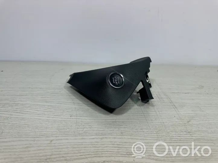 Opel Grandland X Bouton poussoir de démarrage du moteur 982720518000