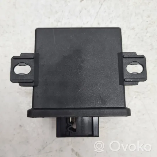 Mercedes-Benz E W211 Light relay A2118209985