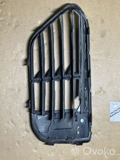 BMW X1 F48 F49 Grille antibrouillard avant 7354778