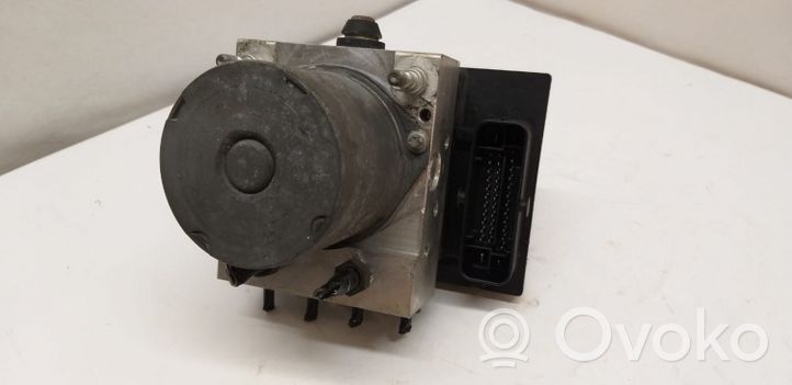 Audi A4 S4 B7 8E 8H ABS Pump 8E0910517D