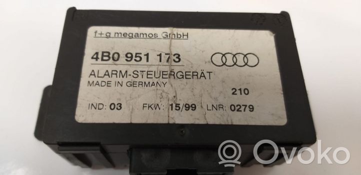 Audi A4 S4 B5 8D Sterownik / Moduł alarmu 4B0951173