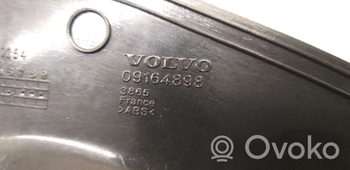 Volvo V70 Kojelaudan sivupäätyverhoilu 09164898