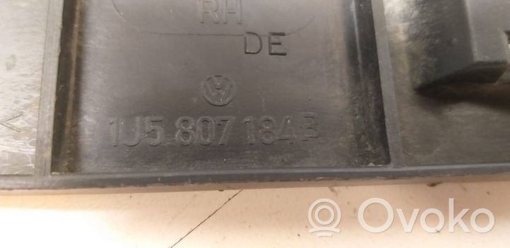 Volkswagen Bora Uchwyt / Mocowanie zderzaka przedniego 1J5807184B