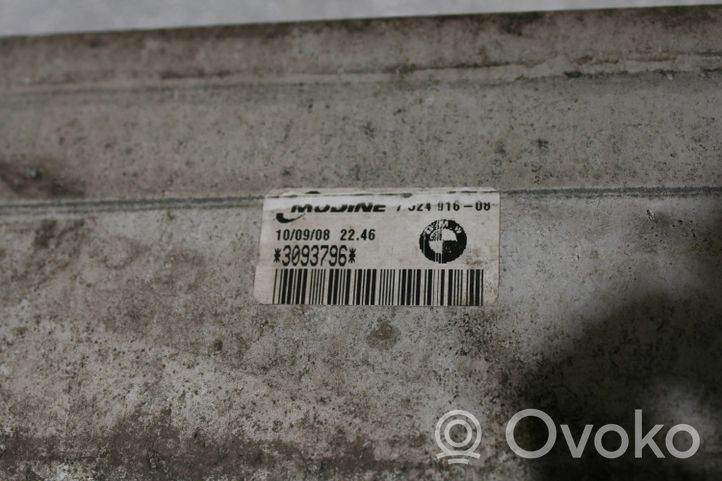 BMW 1 E81 E87 Chłodnica powietrza doładowującego / Intercooler 3093796