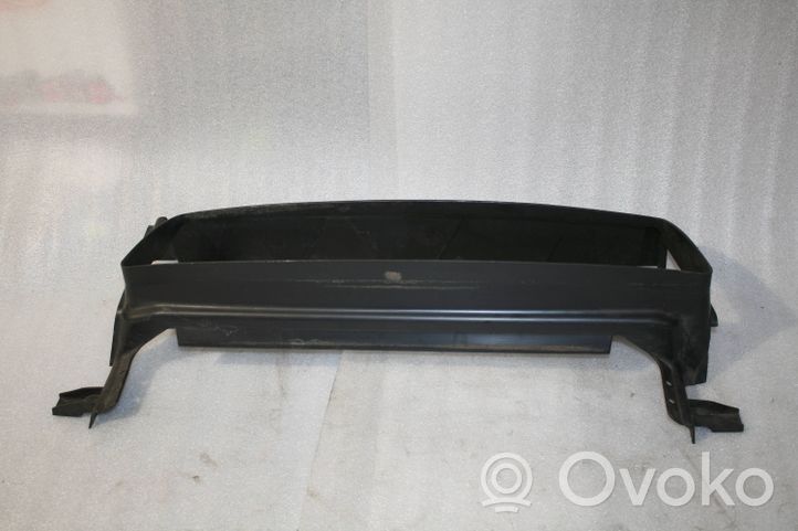 Volvo V50 Déflecteur d'air de radiateur de refroidissement 3984