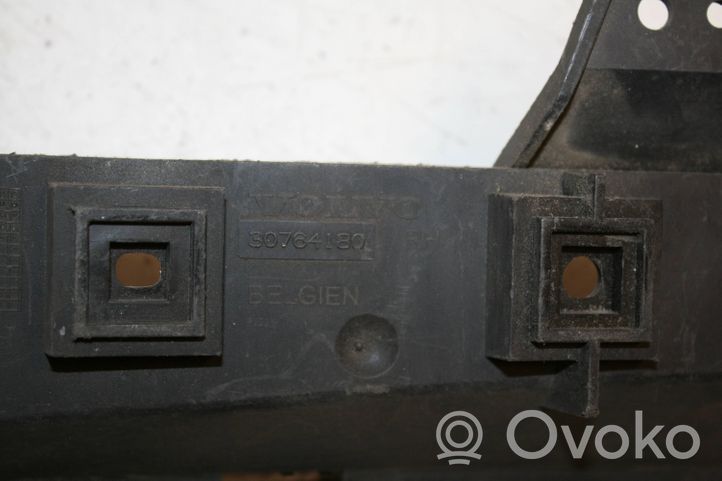 Volvo V50 Staffa di rinforzo montaggio del paraurti posteriore 30764180