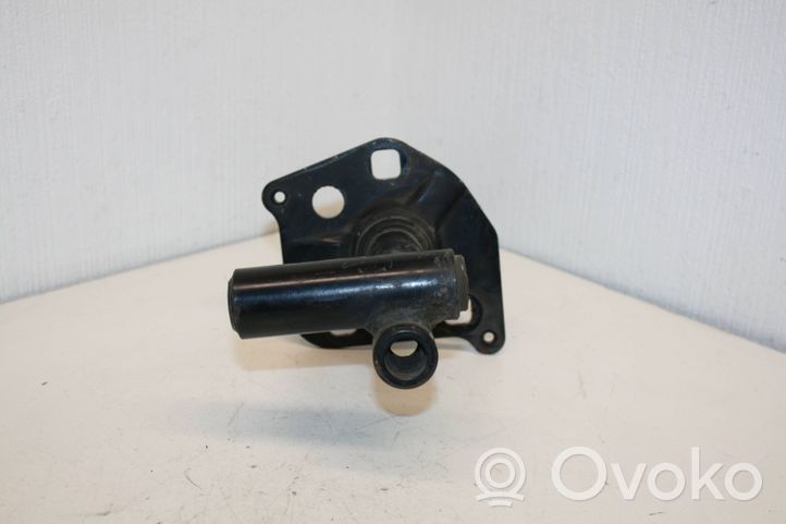 BMW 7 E38 Smorzatore/ammortizzatore d’urto per paraurti anteriore 51118125316