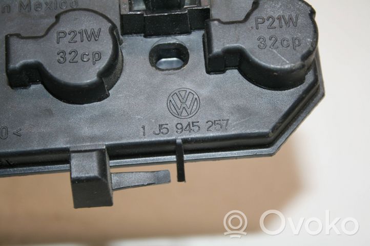 Volkswagen Bora Porte ampoule de feu arrière 1J5945257