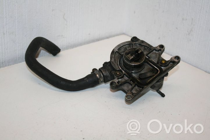 Opel Frontera B Pompe à vide 90531396