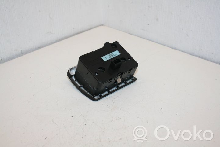 Volvo S60 Interruttore luci 8691748