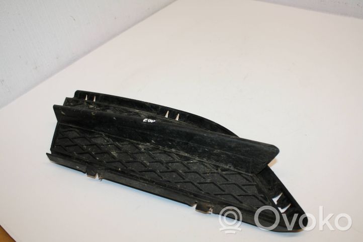 BMW 3 E90 E91 Grille inférieure de pare-chocs avant 15857711