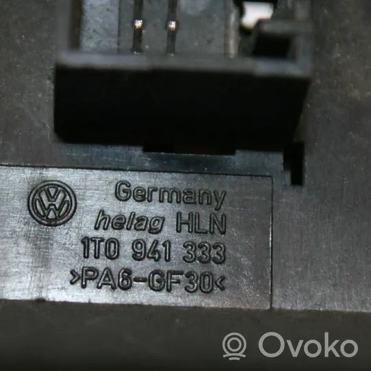 Volkswagen Touran I Žibintų aukščio reguliavimo jungtukas 1T0941333