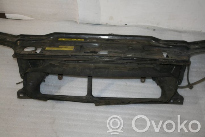 Volvo V70 Top upper radiator support slam panel, 10.00 € | RRR