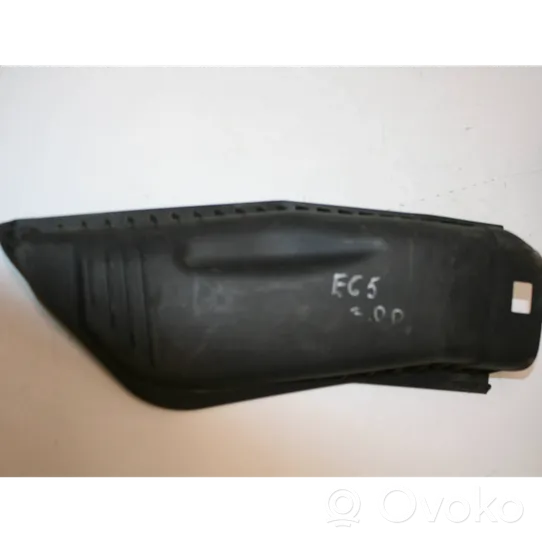 BMW 7 E65 E66 Oro paėmimo kanalo detalė (-ės) 7789109