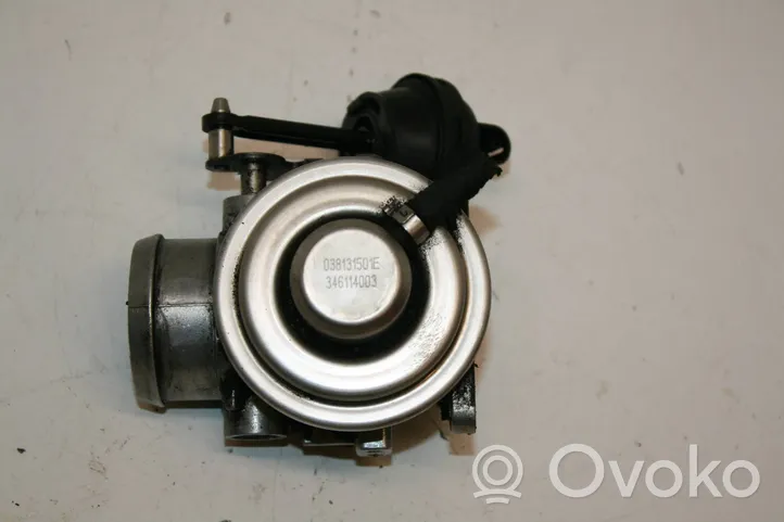 Volkswagen Bora EGR-venttiili 038131501E