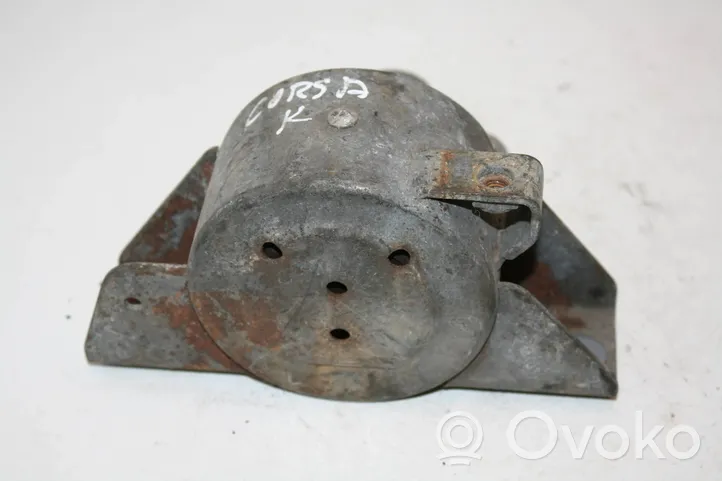 Volkswagen Bora Supporto di montaggio del motore 468046740