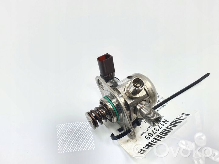 Mercedes-Benz C W205 Mechanical fuel pump A2640700000