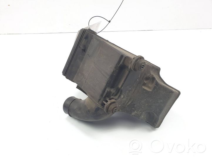 Renault Clio III Boîtier de filtre à carburant 8200725183