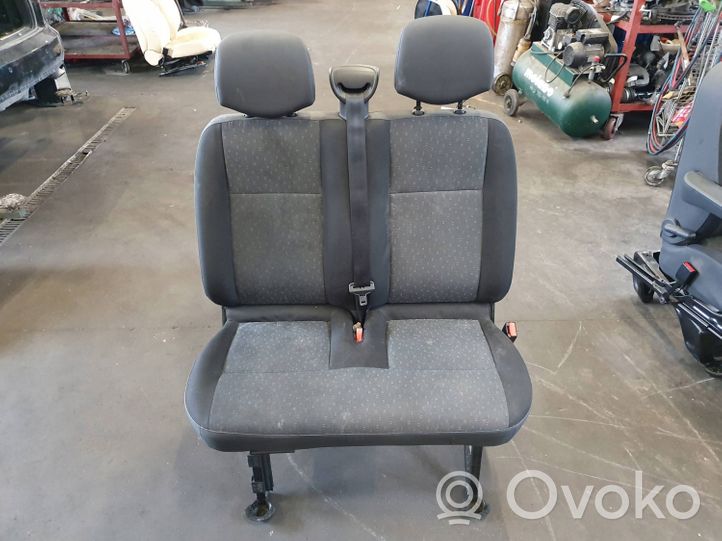 Opel Movano B Fotele / Kanapa / Komplet 