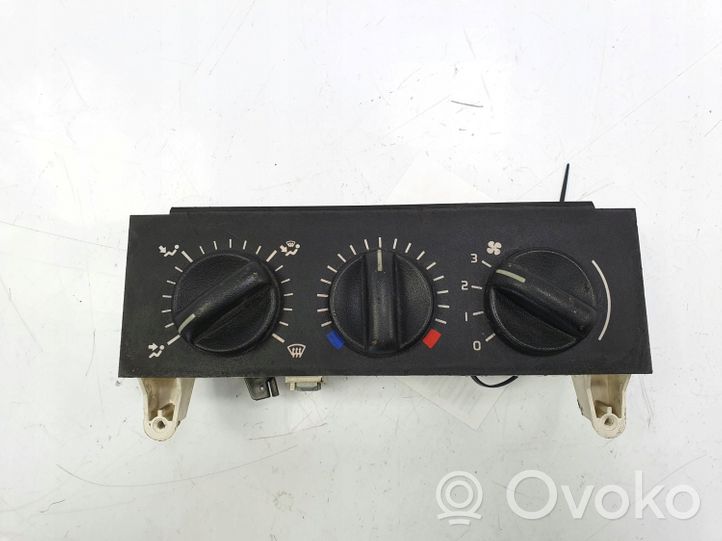 Opel Movano A Mascherina climatizzatore/regolatore riscaldamento 133761F