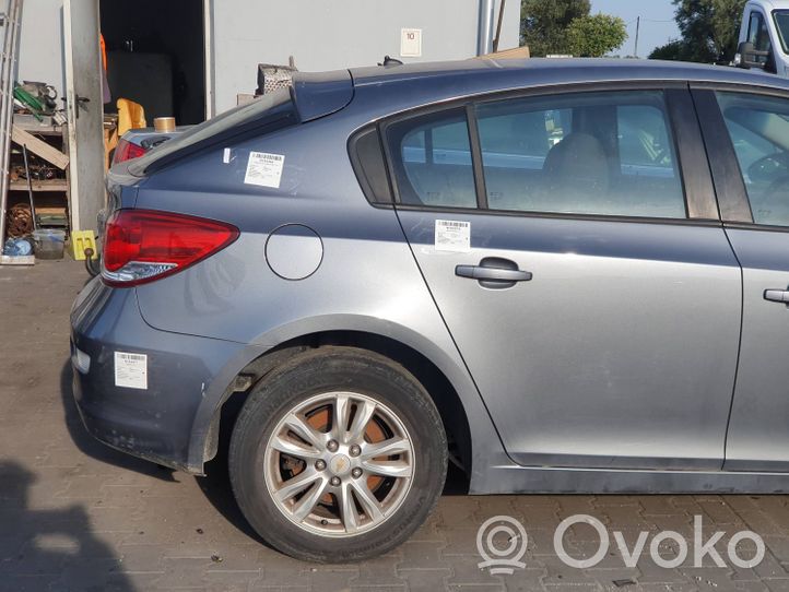 Chevrolet Cruze Carrosserie quartier arrière GYM